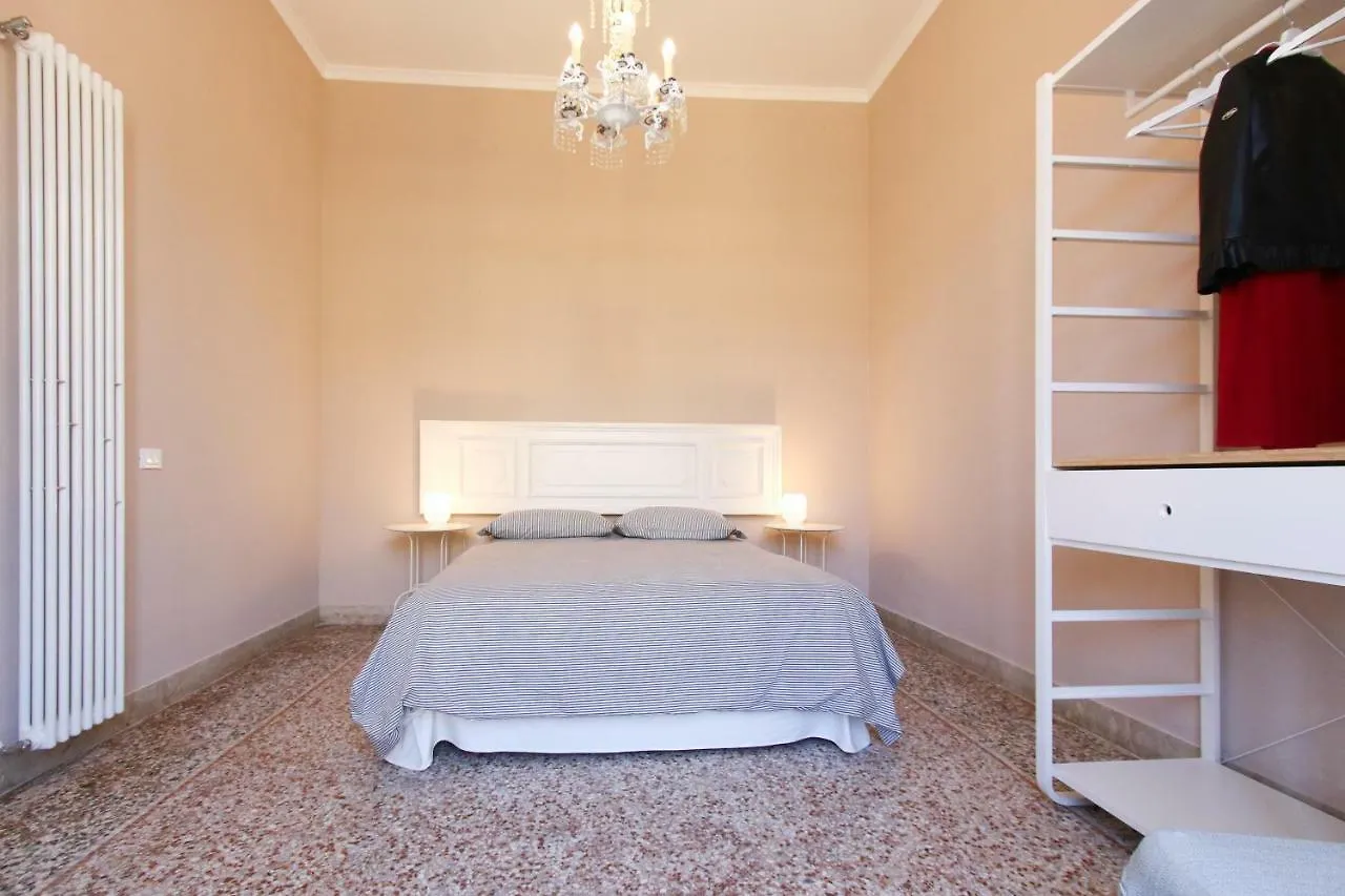 Le Case D'Un Tempo Palermo Apartament